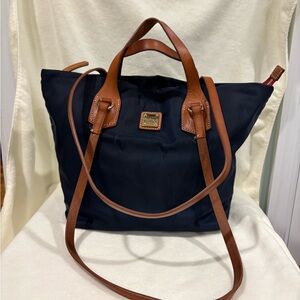Dooney & Bourke nylon Navy blue medium shoulder tote with zipper closure